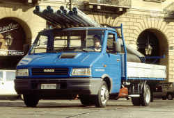 IVECO DAILY II c бортовой платформой/ходовая часть 30-8 (12910211, 12911111, 12911112, 12911117, 12911131,...